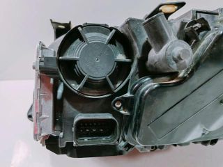 bontott BMW 3 E90 Fényszóró (Pozíciófüggetlen)