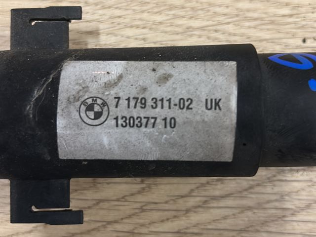 bontott BMW 3 E90 Fényszórómosó Fúvóka (Pozíciófüggetlen)