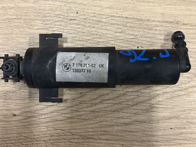 bontott BMW 3 E90 Fényszórómosó Fúvóka (Pozíciófüggetlen)