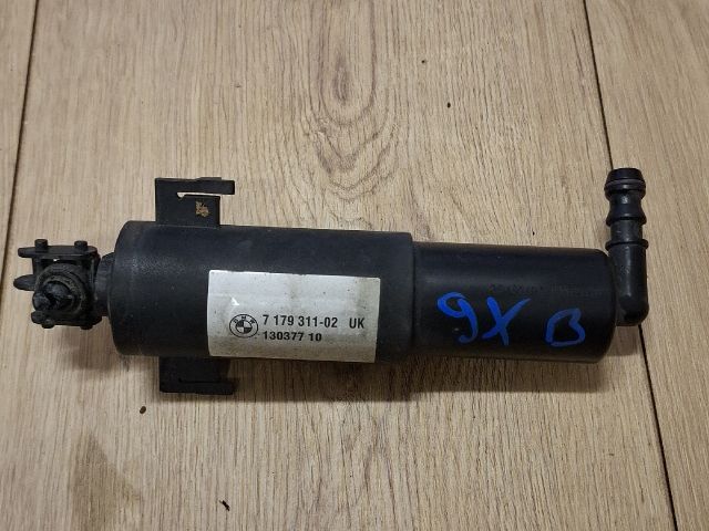 bontott BMW 3 E90 Fényszórómosó Fúvóka (Pozíciófüggetlen)