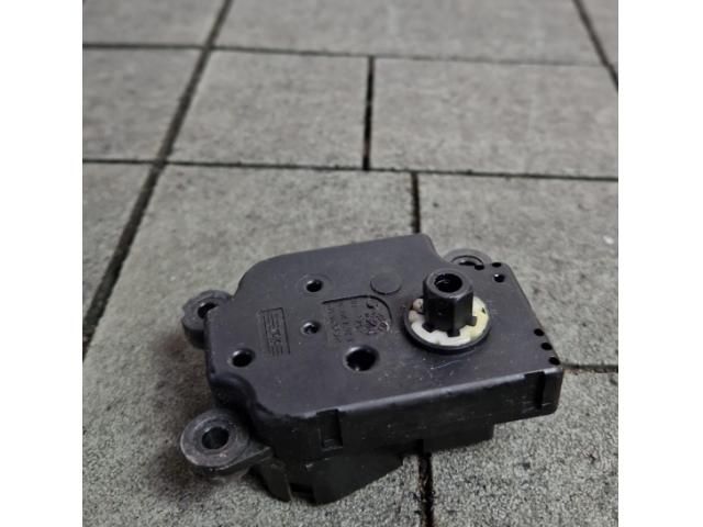 bontott BMW 3 E90 Fűtés Állító Motor