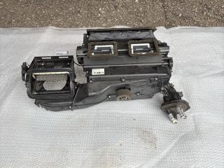 bontott BMW 3 E90 Fűtés Box