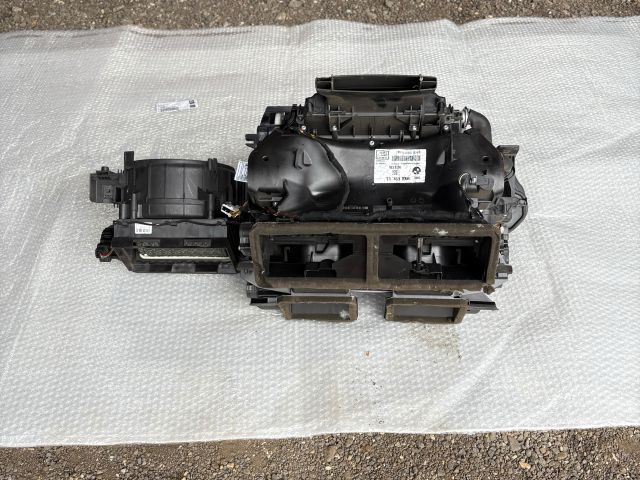 bontott BMW 3 E90 Fűtés Box