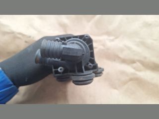 bontott BMW 3 E90 Fűtéscsap