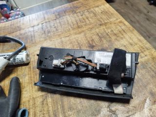 bontott BMW 3 E90 Fűtéskapcsoló (digit klímás)