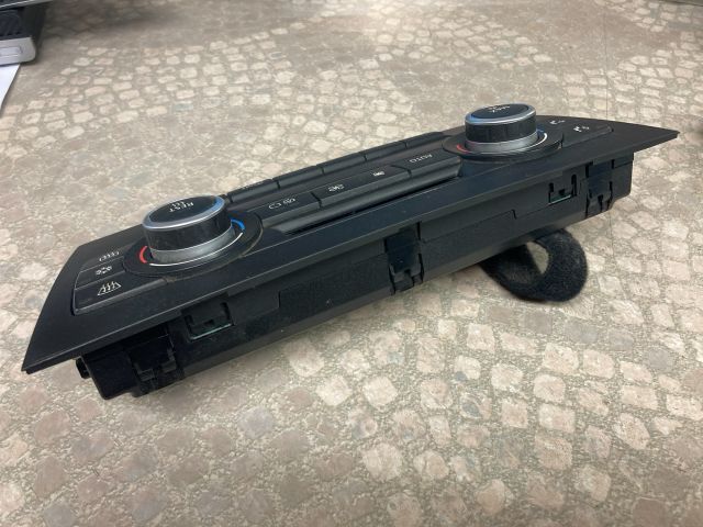 bontott BMW 3 E90 Fűtéskapcsoló (digit klímás)