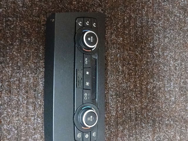 bontott BMW 3 E90 Fűtéskapcsoló (digit klímás)