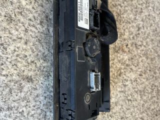 bontott BMW 3 E90 Fűtéskapcsoló (digit klímás)