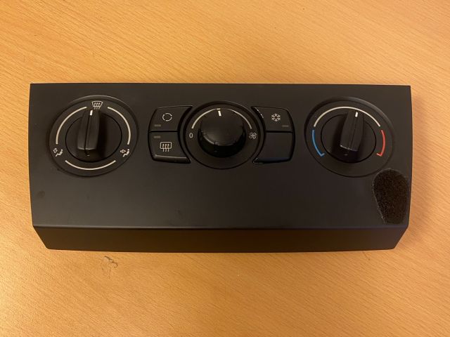 bontott BMW 3 E90 Fűtéskapcsoló (manuális klímás)