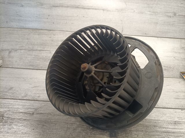 bontott BMW 3 E90 Fűtőmotor (Klímás)