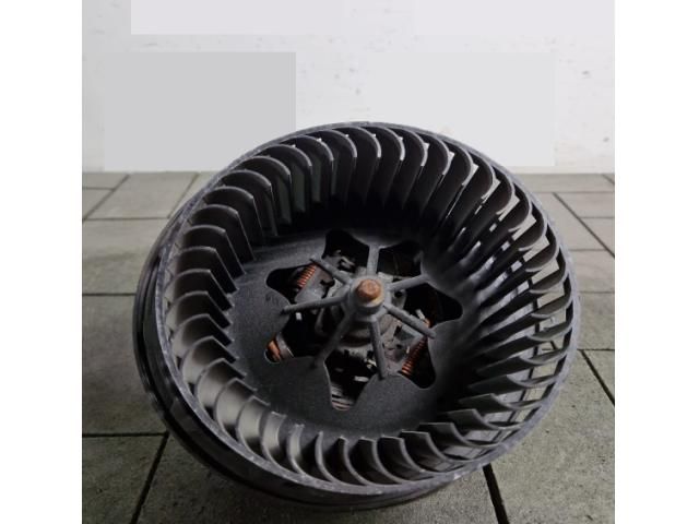 bontott BMW 3 E90 Fűtőmotor (Klímás)