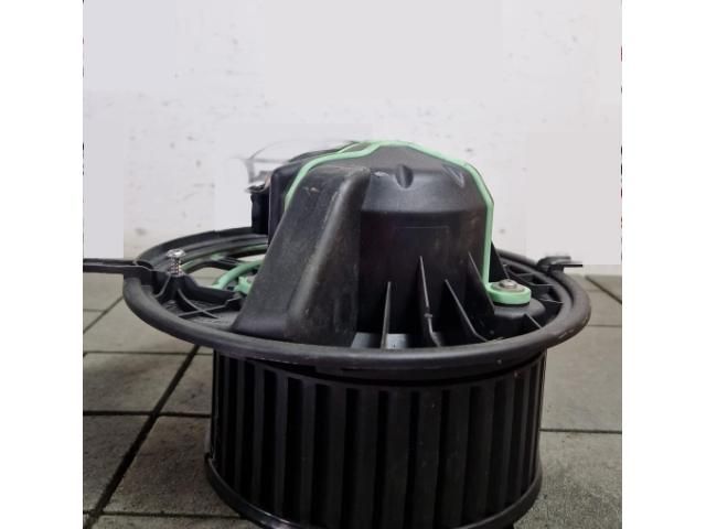 bontott BMW 3 E90 Fűtőmotor (Klímás)