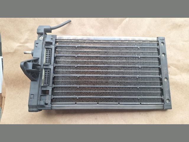 bontott BMW 3 E90 Fűtőradiátor (Elektromos)