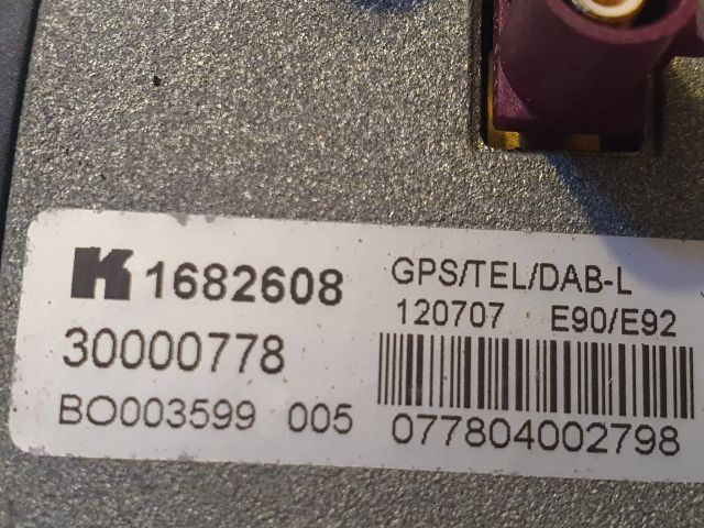 bontott BMW 3 E90 GPS Antenna