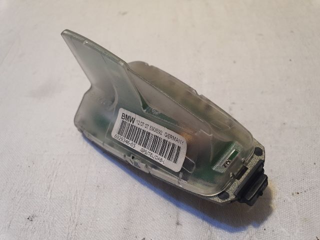 bontott BMW 3 E90 GPS Antenna