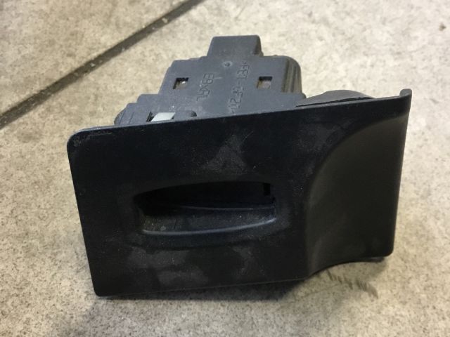 bontott BMW 3 E90 Gyújtáskapcsoló