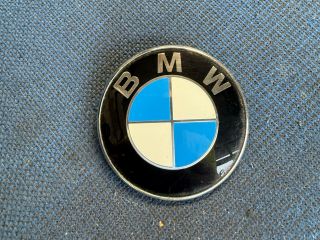 bontott BMW 3 E90 Hátsó Embléma