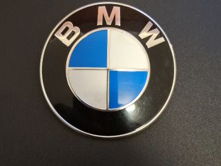 bontott BMW 3 E90 Hátsó Embléma