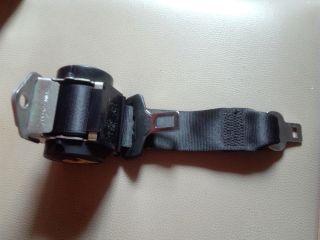 bontott BMW 3 E90 Hátsó középső Biztonsági Öv