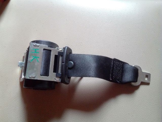 bontott BMW 3 E90 Hátsó középső Biztonsági Öv