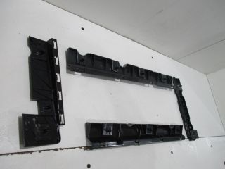 bontott BMW 3 E90 Hátsó középső Lökhárító Tartó (Műanyag)