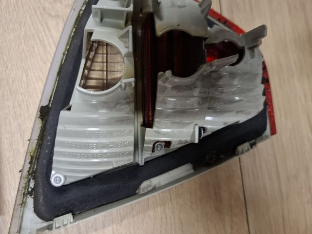 bontott BMW 3 E90 Hátsó Lámpa Szett