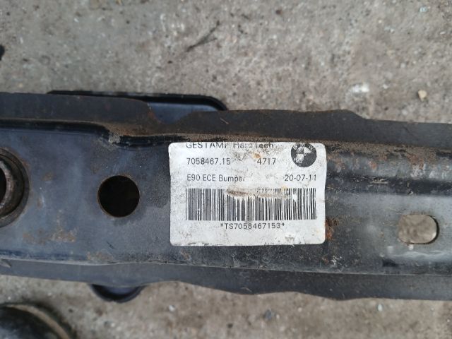 bontott BMW 3 E90 Hátsó Lökhárító Merevítő (Fém)