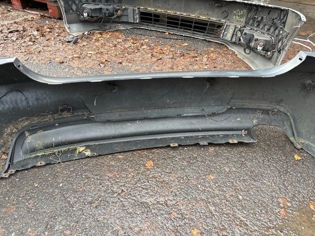 bontott BMW 3 E90 Hátsó Lökhárító (Részeivel)