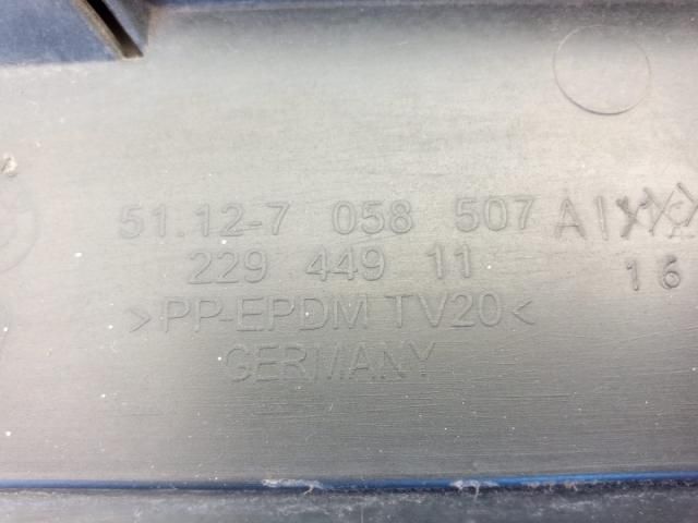 bontott BMW 3 E90 Hátsó Lökhárító (Üresen)