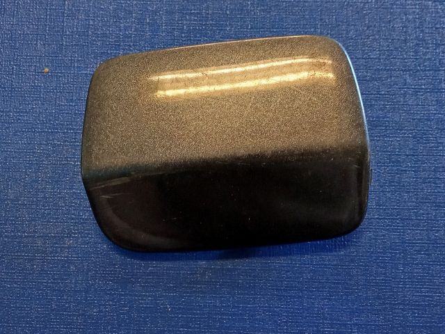 bontott BMW 3 E90 Hátsó Vonószem Burkolat