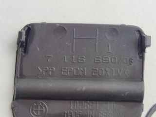 bontott BMW 3 E90 Hátsó Vonószem Burkolat