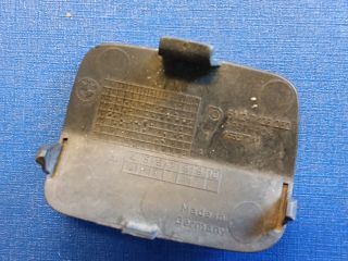 bontott BMW 3 E90 Hátsó Vonószem Burkolat