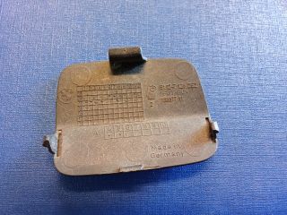 bontott BMW 3 E90 Hátsó Vonószem Burkolat