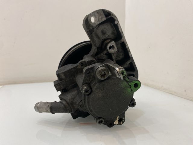 bontott BMW 3 E90 Hidraulika Szivattyú