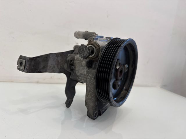 bontott BMW 3 E90 Hidraulika Szivattyú