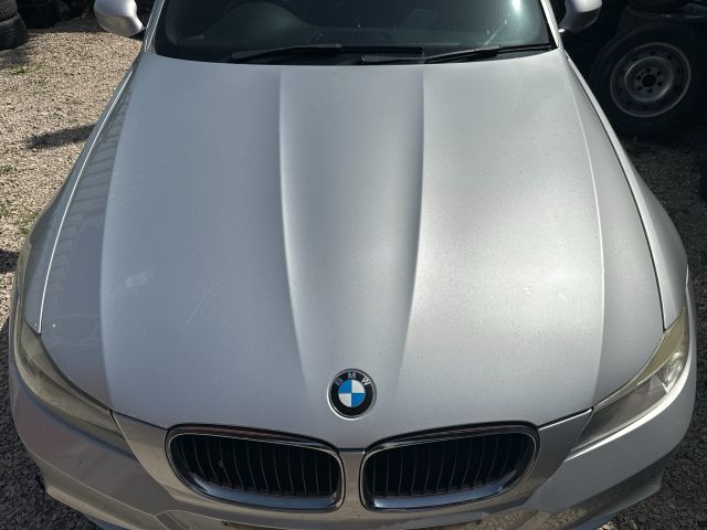 bontott BMW 3 E90 Hűtőrács