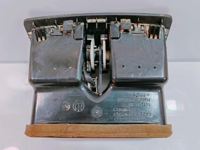 bontott BMW 3 E90 Hűtőrács