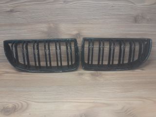 bontott BMW 3 E90 Hűtőrács