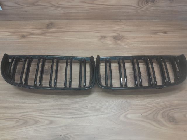 bontott BMW 3 E90 Hűtőrács