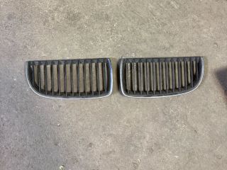 bontott BMW 3 E90 Hűtőrács