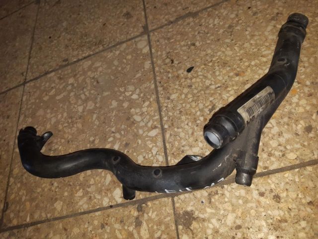 bontott BMW 3 E90 Hűtővíz Elosztó Cső