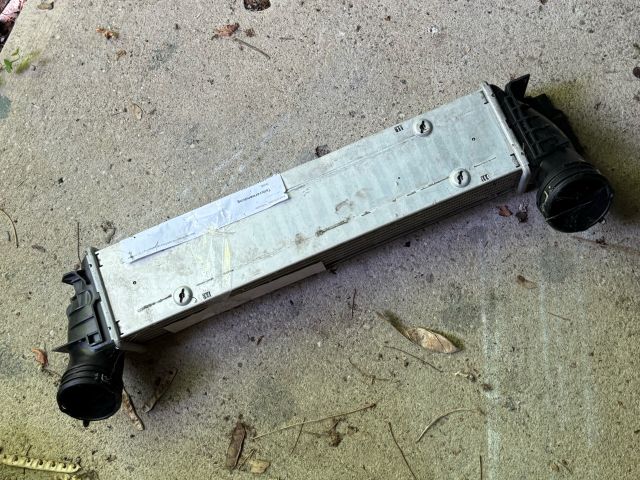 bontott BMW 3 E90 Intercooler