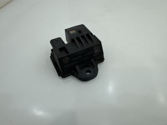 bontott BMW 3 E90 Izzító Relé