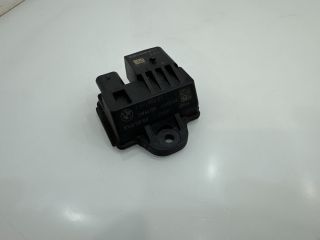 bontott BMW 3 E90 Izzító Relé