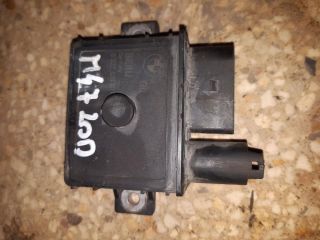 bontott BMW 3 E90 Izzító Relé