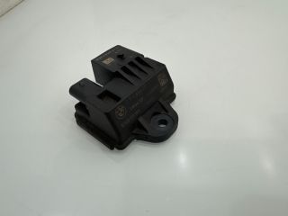 bontott BMW 3 E90 Izzító Relé