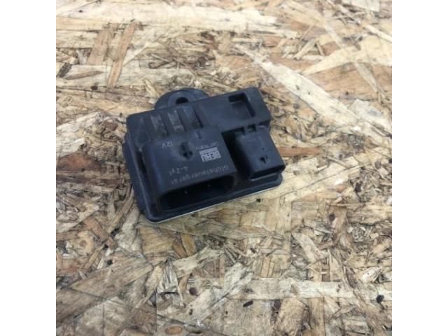 bontott BMW 3 E90 Izzító Relé