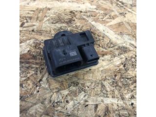 bontott BMW 3 E90 Izzító Relé