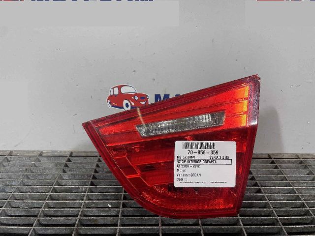 bontott BMW 3 E90 Jobb Belső Hátsó Lámpa