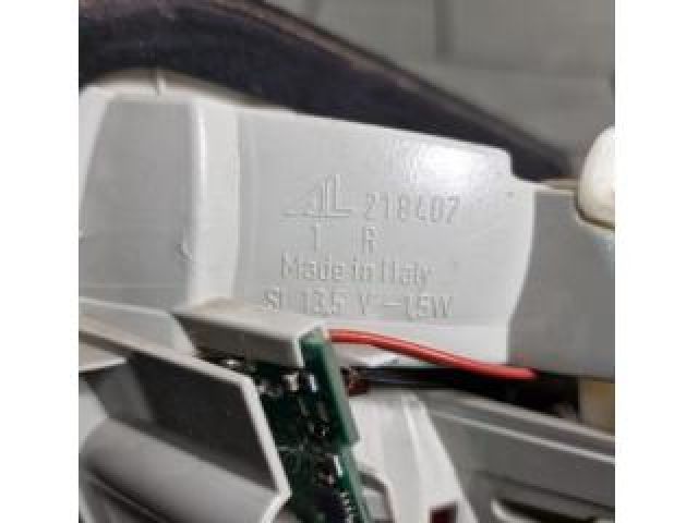 bontott BMW 3 E90 Jobb Belső Hátsó Lámpa